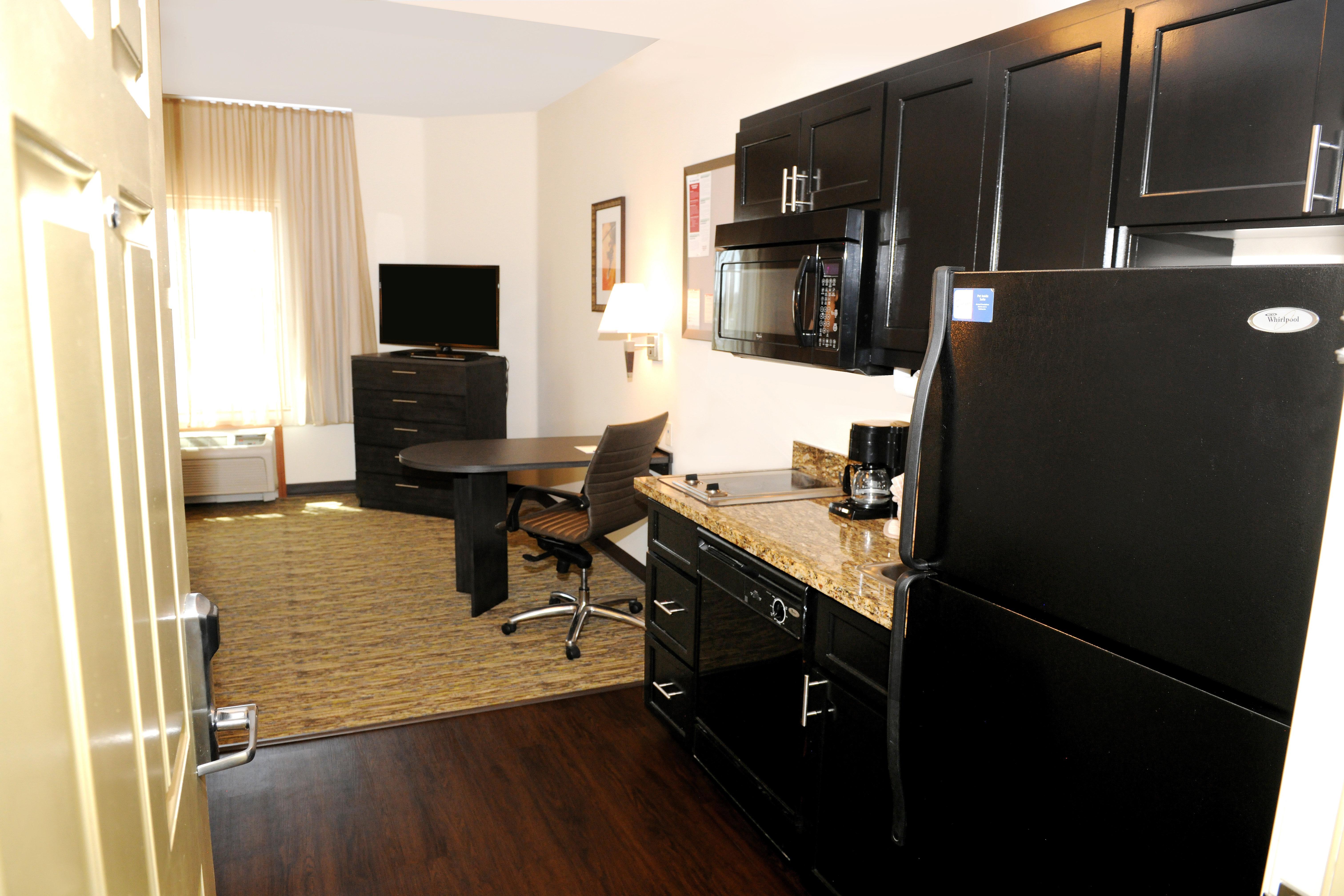 Candlewood Suites Santa Maria By Ihg Exterior photo